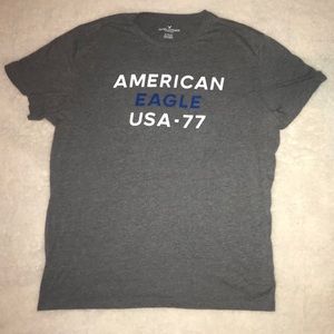Men's American Eagle gray tshirt large
